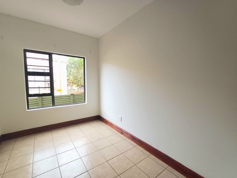 2 Bedroom Property for Sale in Pellissier Free State